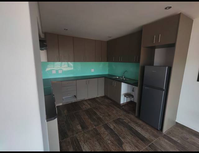 11 BEDROOM HOUSE FOR SALE IN GLENASHLEY